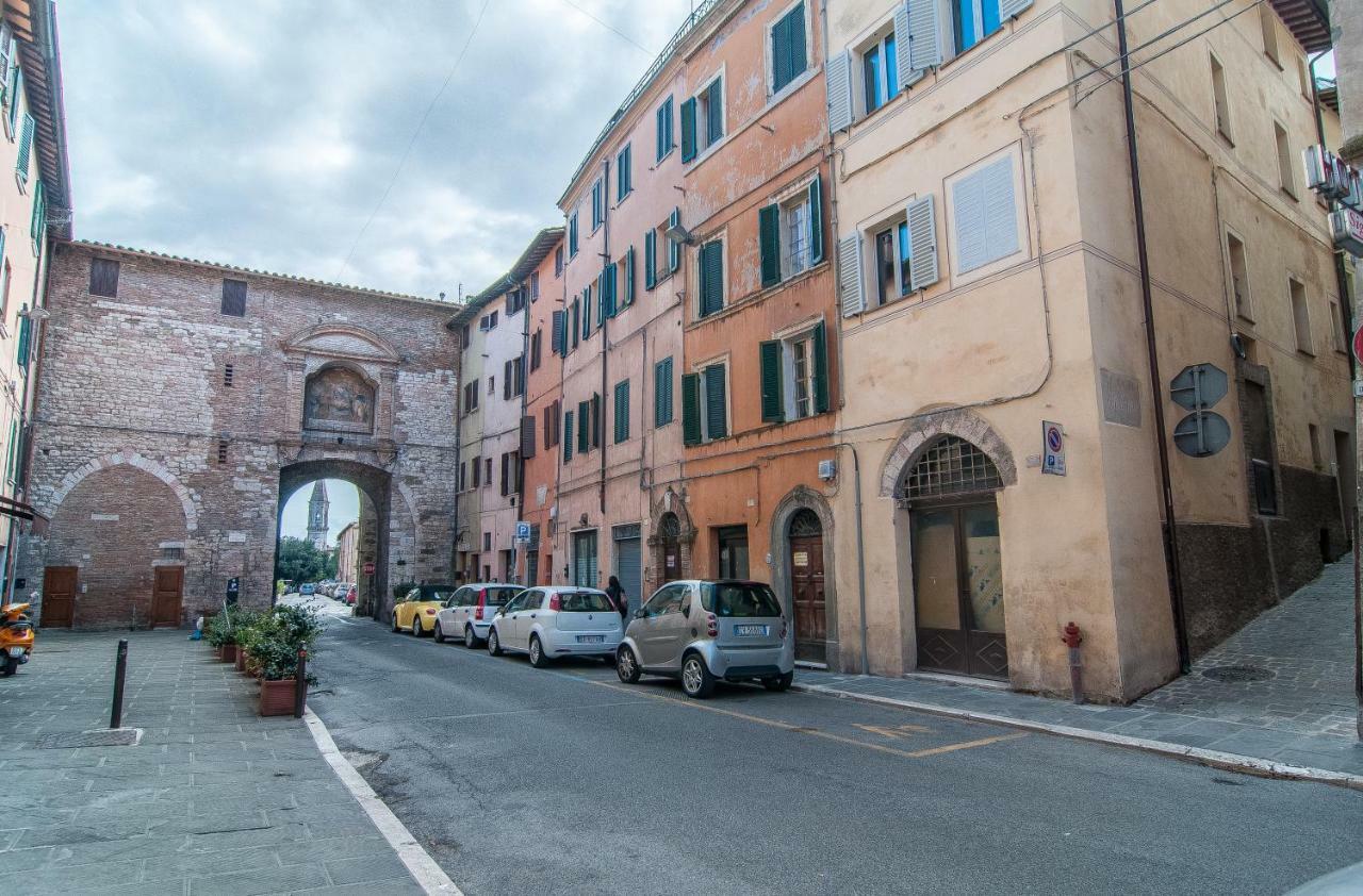 Umbrian Concierge - La Corte Del Grillo Perugia Exterior photo